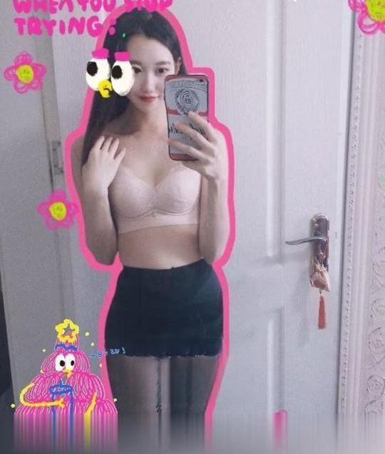 广州黑丝骚妹