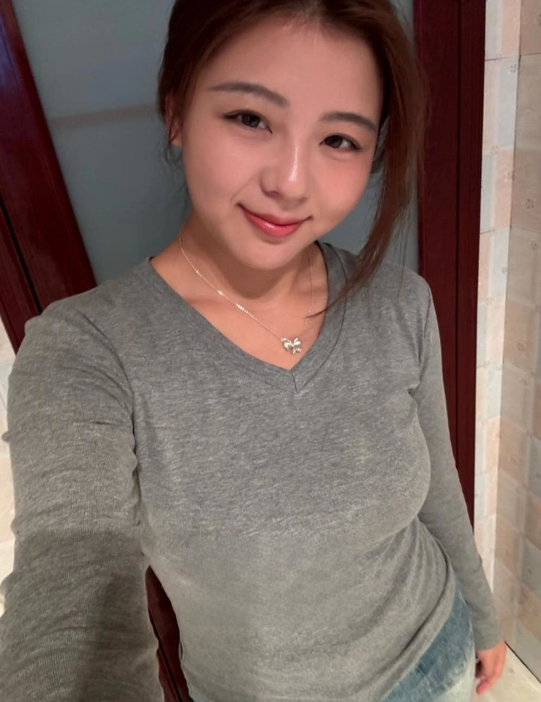 口活一流的纯兼职少妇