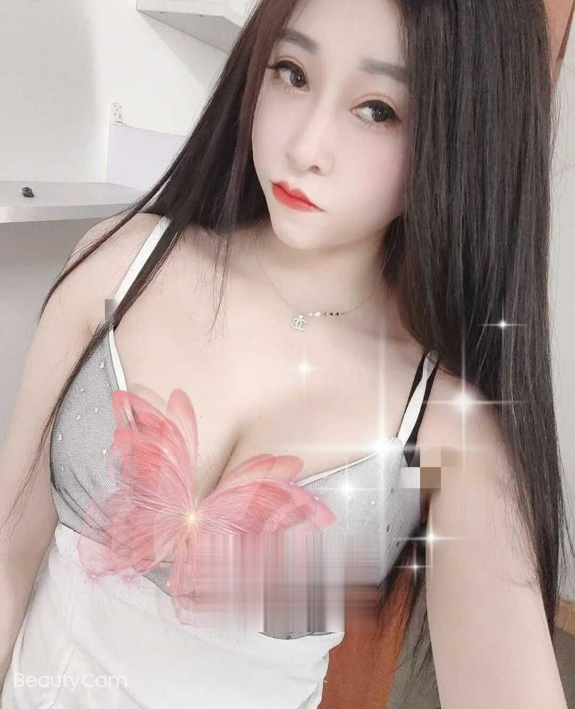 南京妹子身材好 温柔体贴 咪咪很柔软