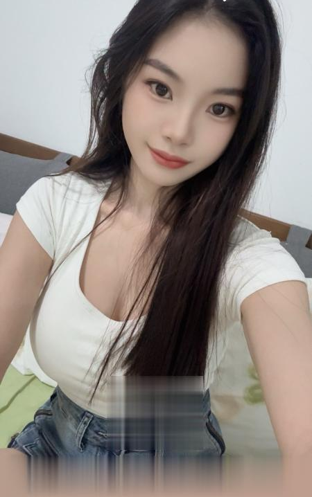 蕾丝大奶骚熟女