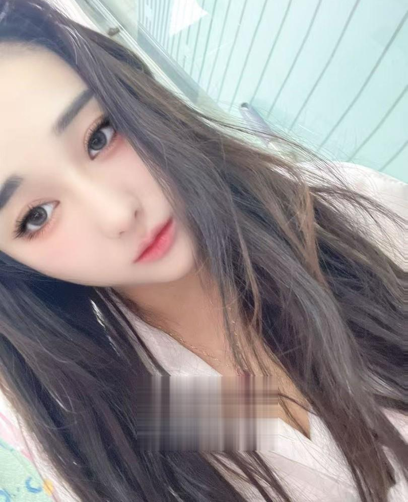 浦东丰满 微胖丢丢