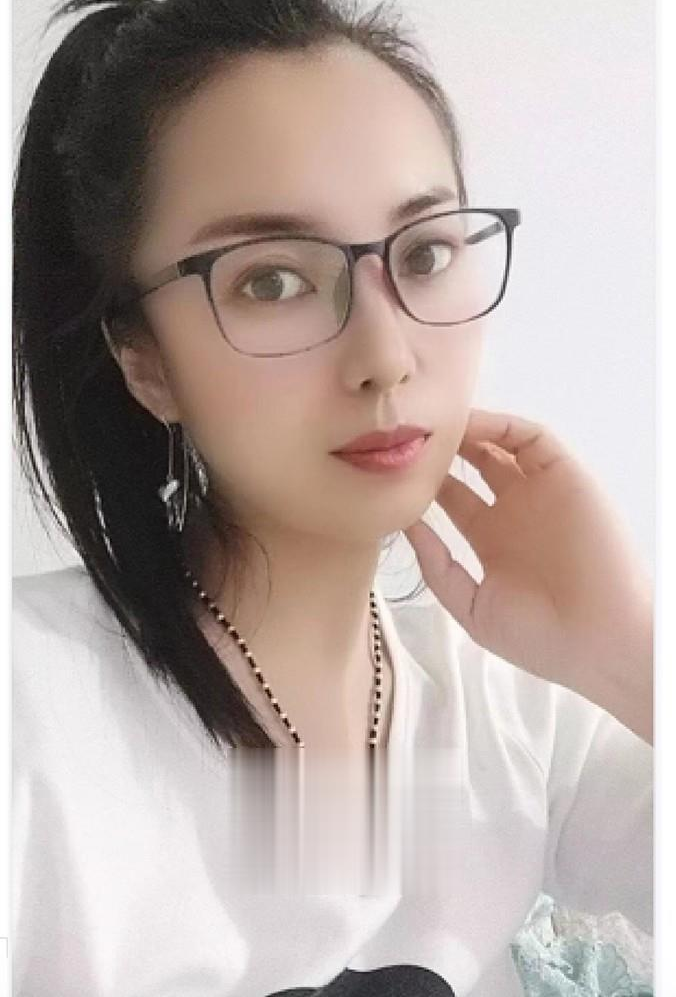 北辰红太狼