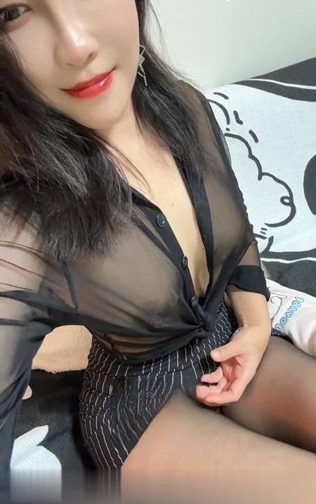性感小姐姐前凸后翘非常nice