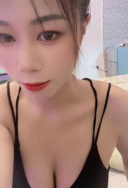 情趣大奶风骚御姐诗诗水多会玩