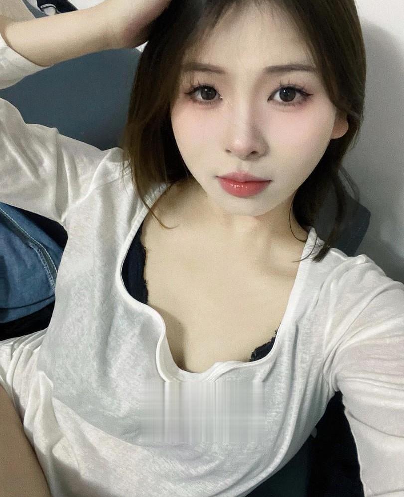 性感大胸颜值高