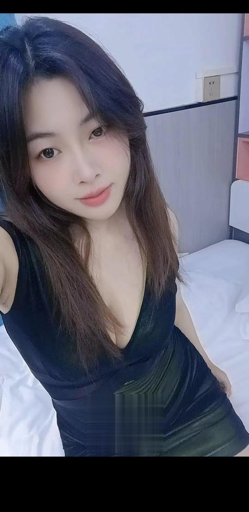 魅惑大奶小姐姐小红