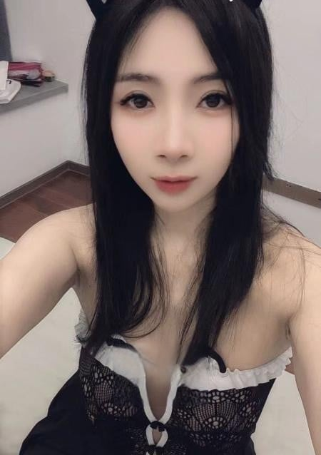 上海新茶00后刚下海粉嫩多汁