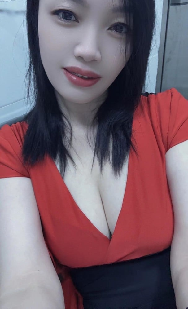 服务系女王花花