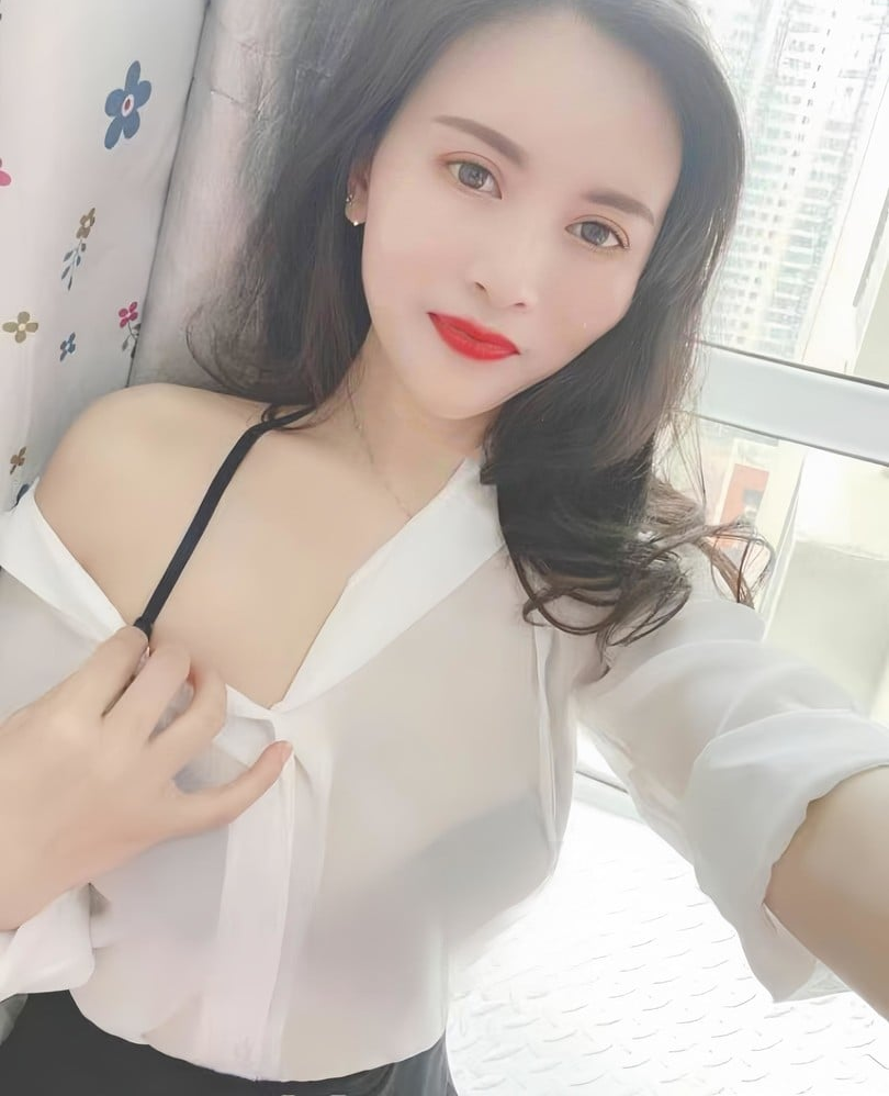 性感美女草莓
