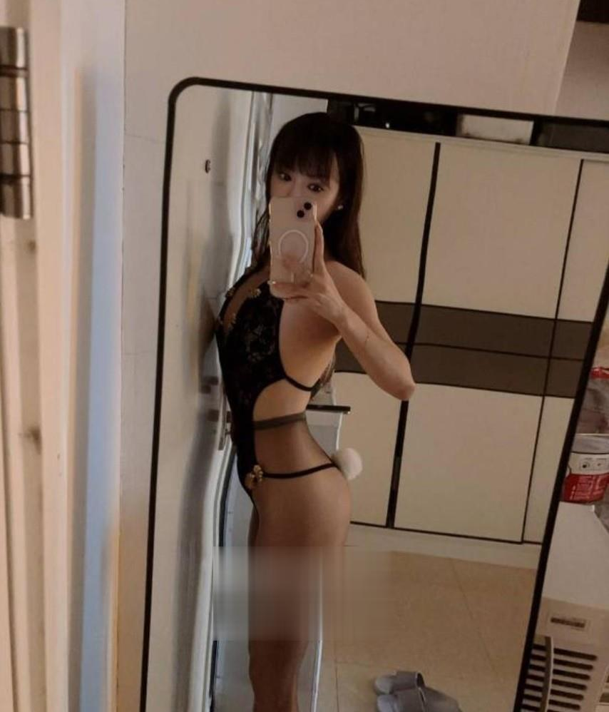 制服丰满御姐