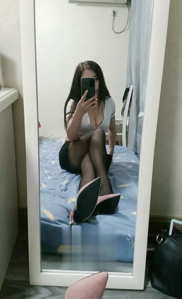 玄武大长腿红红