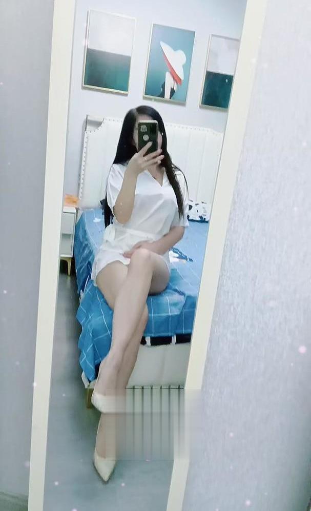 玄武大长腿红红
