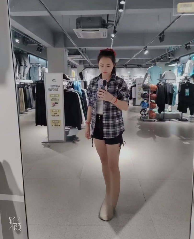 温柔可爱的小姐姐