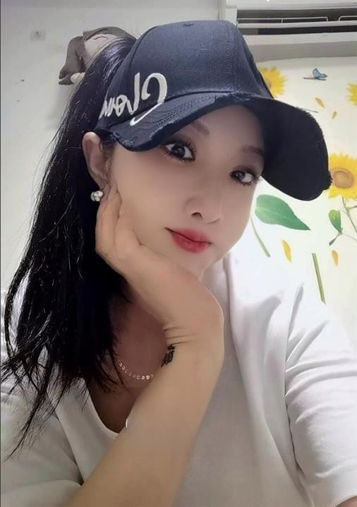 济南极品黑丝嫩妹水多多