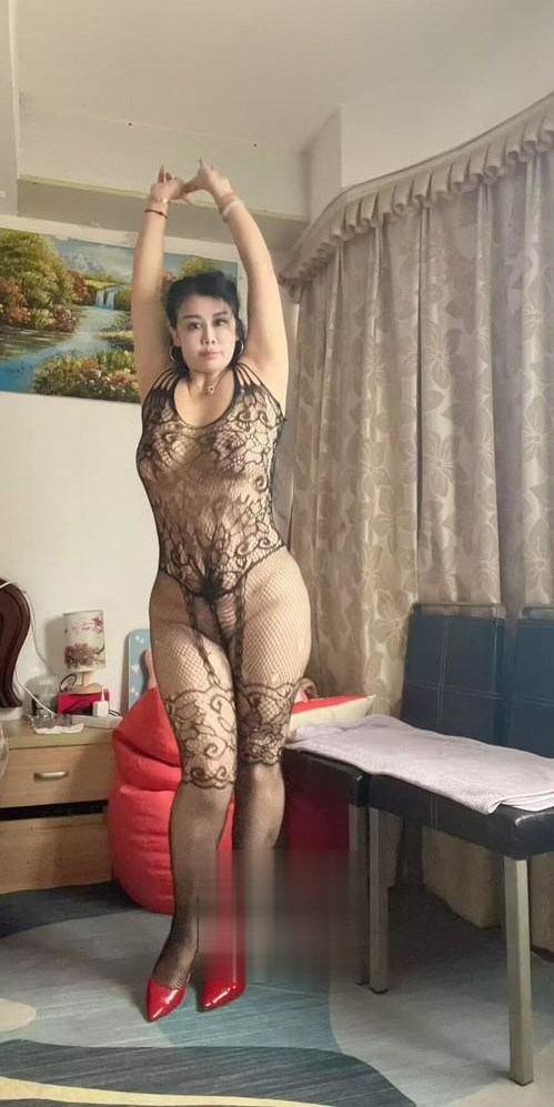 闵行熟女西西