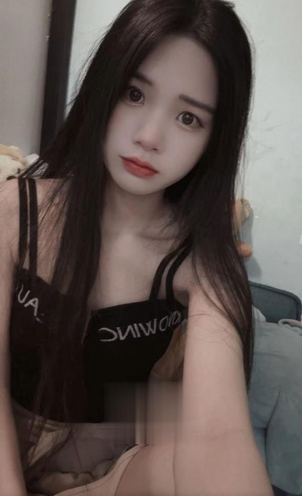 蒙面黑丝御姐
