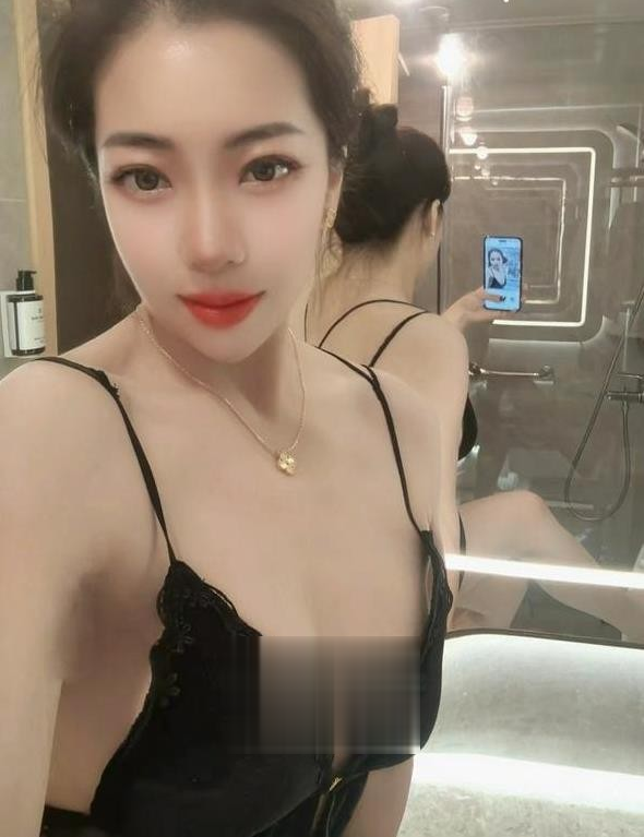 风骚大波小荡妇