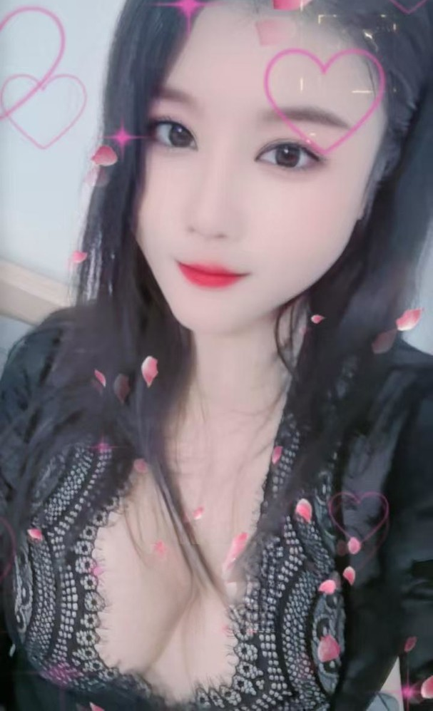 情趣大奶少妇