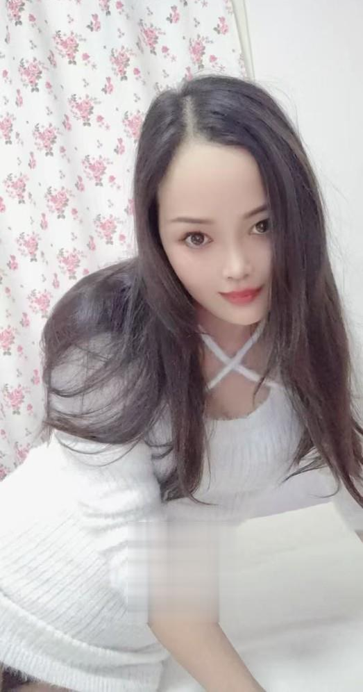 超级会玩的熟女姐姐