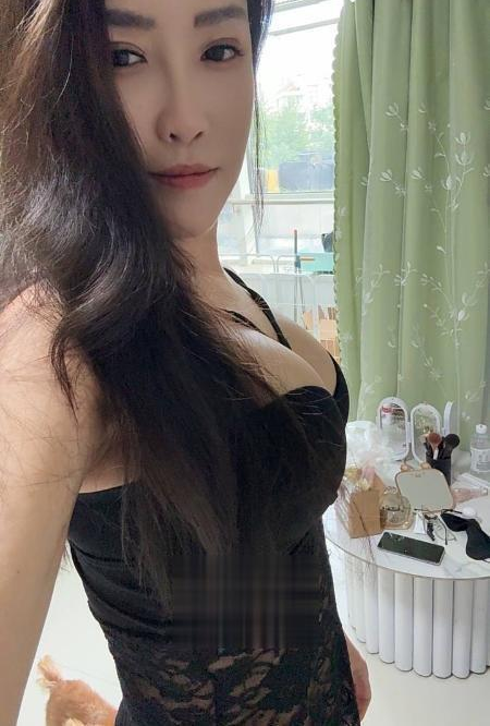 佛山丰满大奶情趣熟女