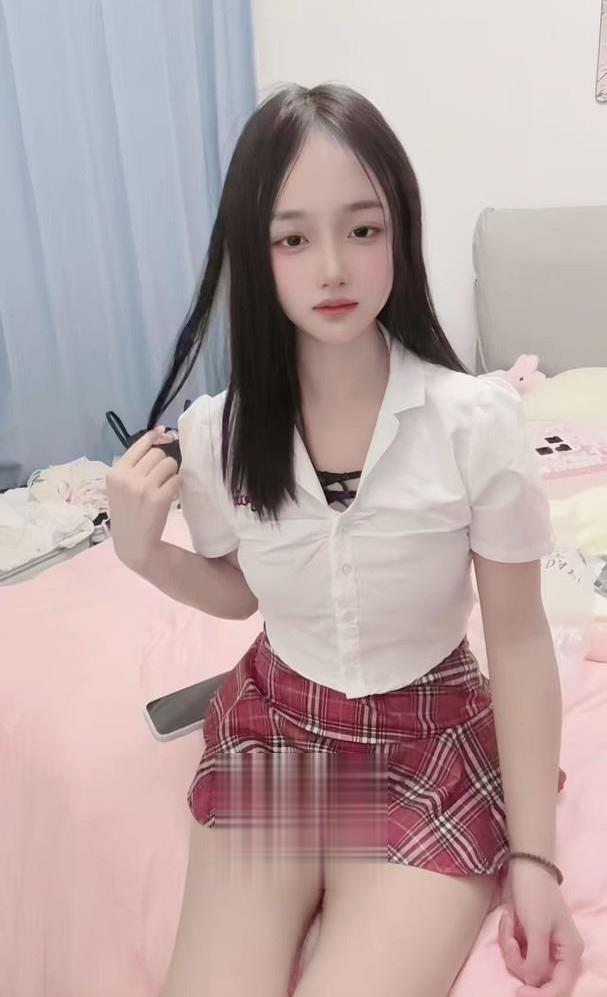 七宝新人微微