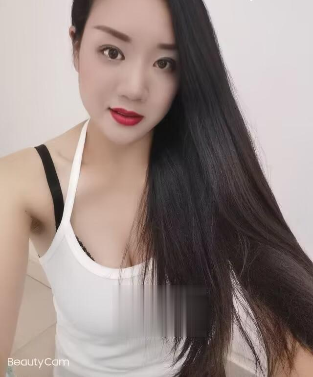 大奶良家骚妇