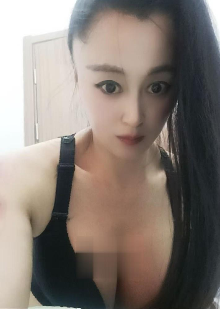 千灯镇大长腿气质御姐