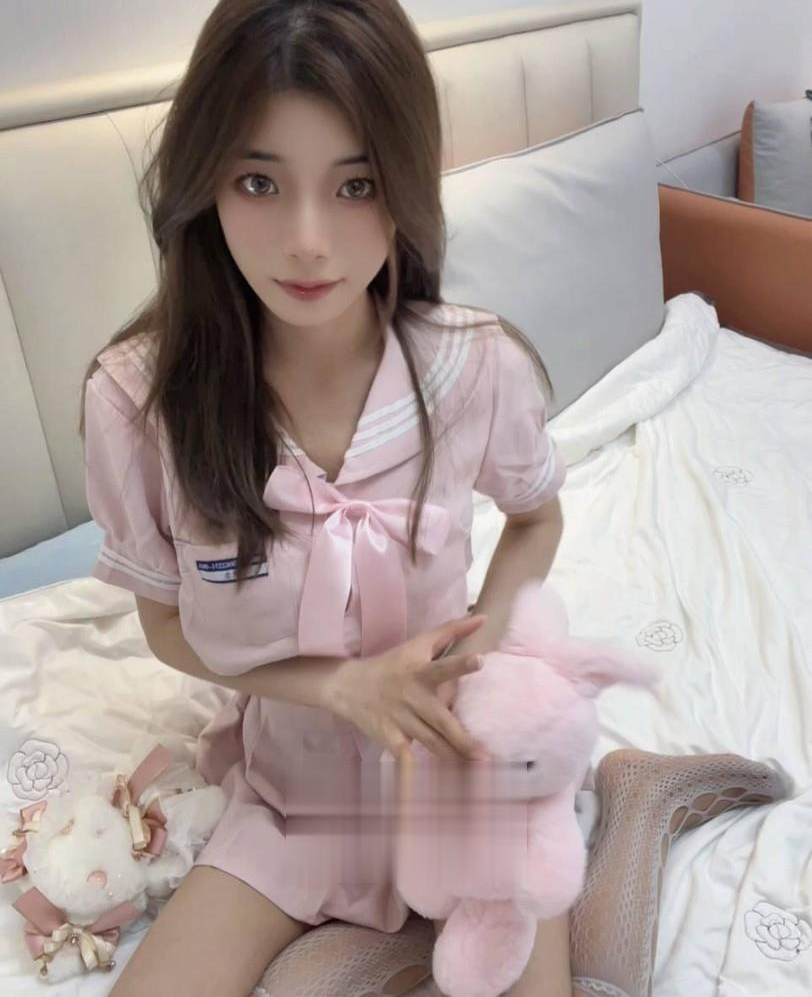 江岸豆芽儿