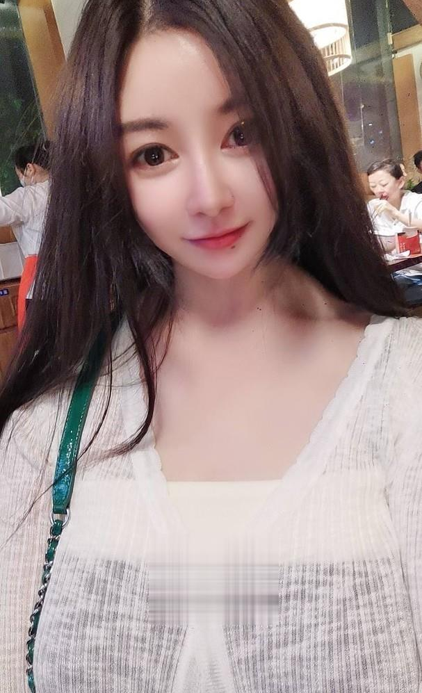 大白兔少妇
