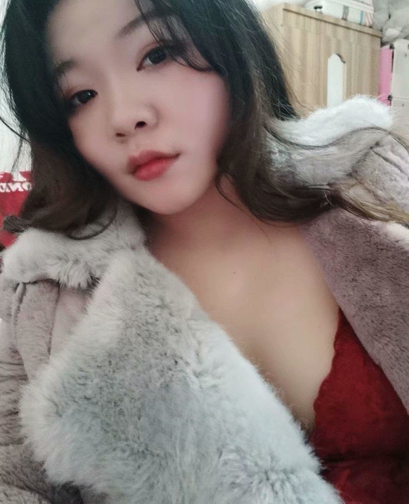 丰满的妹子