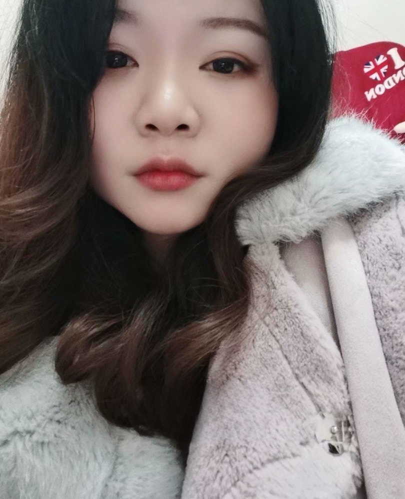 丰满的妹子