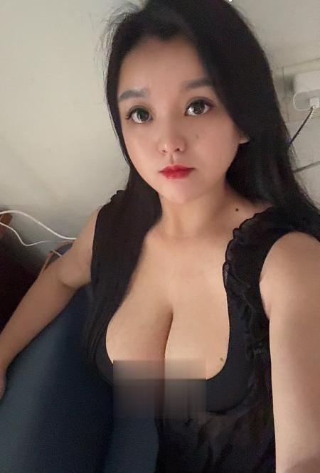 海珠大奶妹