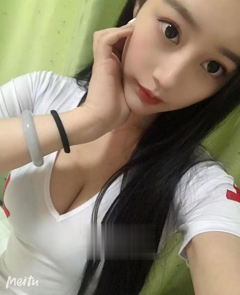 南开大胸妹子