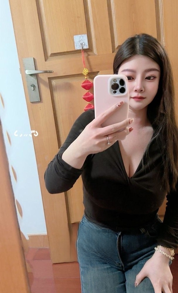 夫子庙新人菲儿