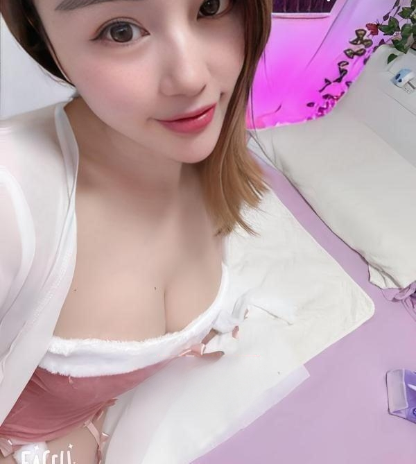 风骚翘臂御姐