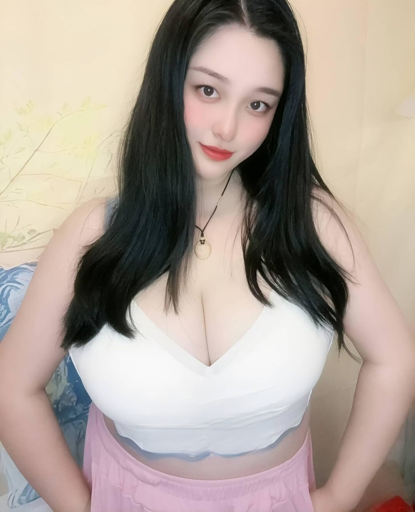 丰满丰乳巨臀熟女