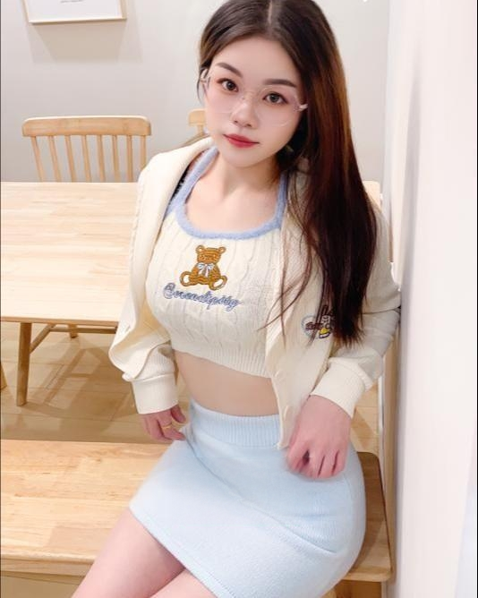 御姐大胸语兰