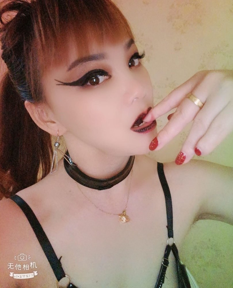 黑玫瑰女主
