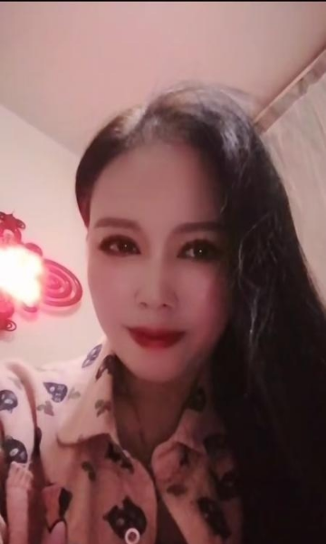 喷水少妇