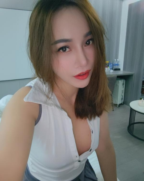 大长腿御姐型少妇