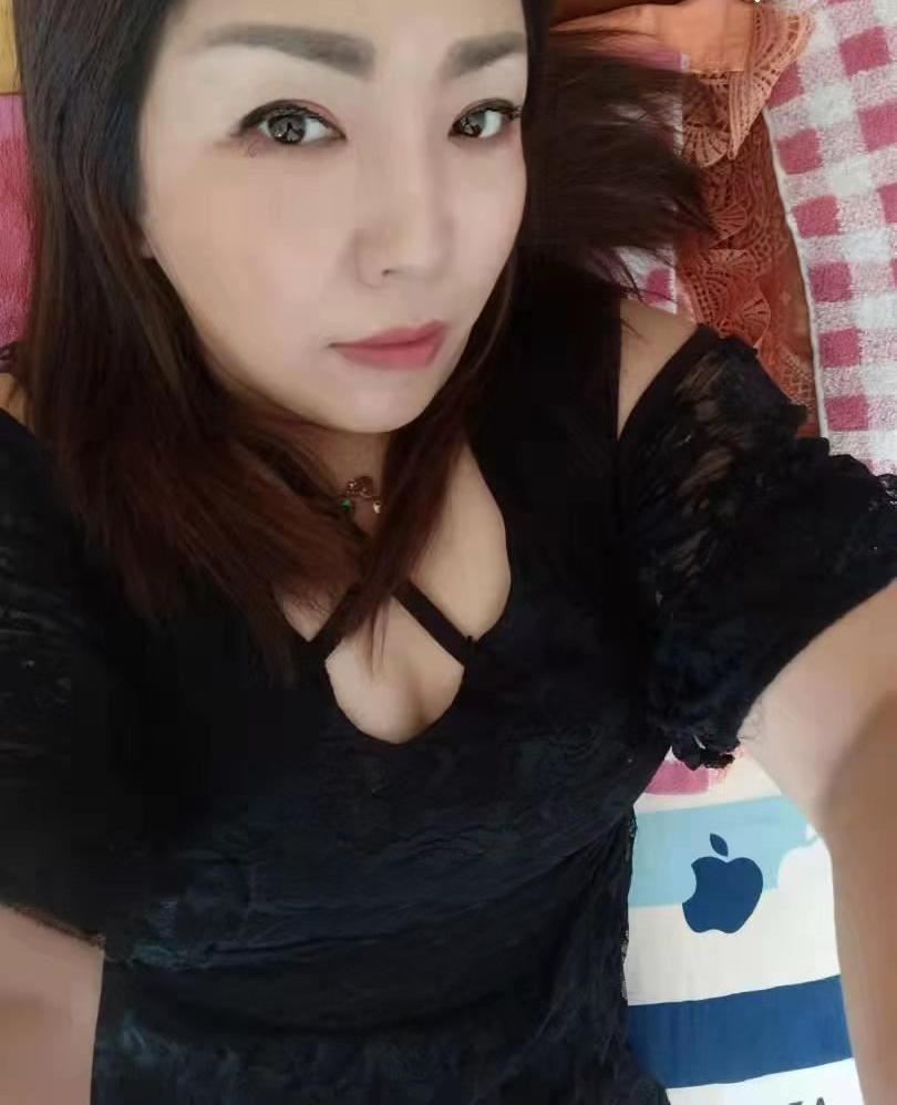 胸超大的重庆姐姐