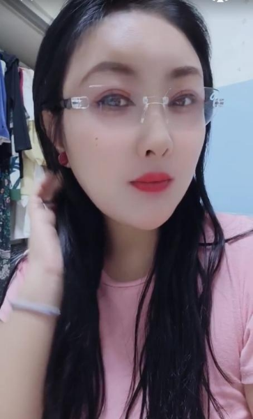 番禺复出姐