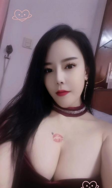 爆乳女神气质绝佳