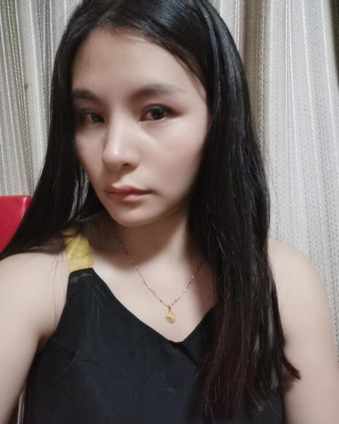 汉口火车站妹子
