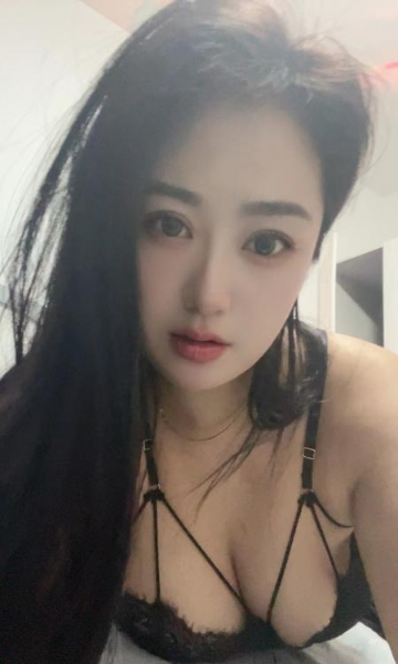 栖霞大胸姐