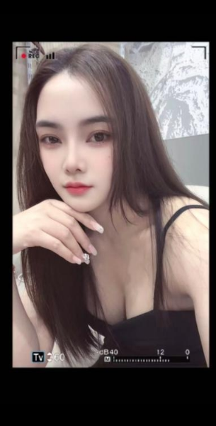 大胸御姐