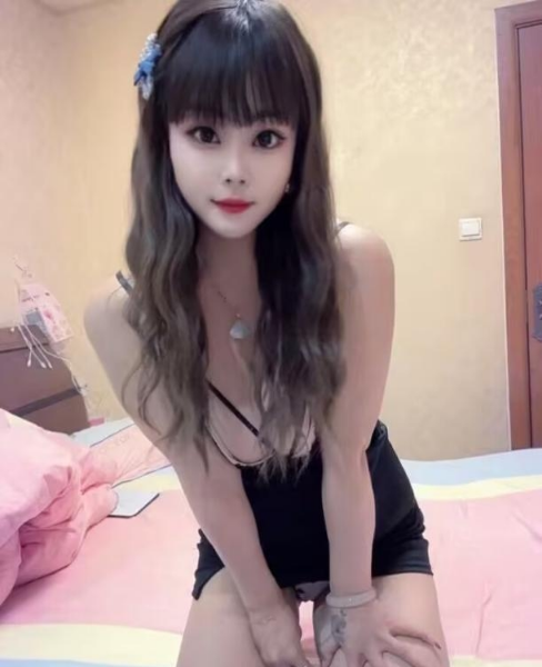 毒龙妹