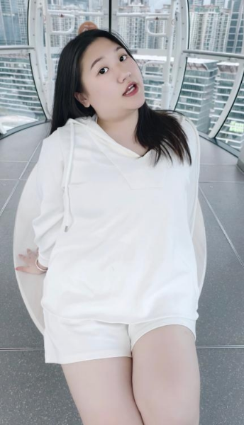 龙华BBW海臀妹