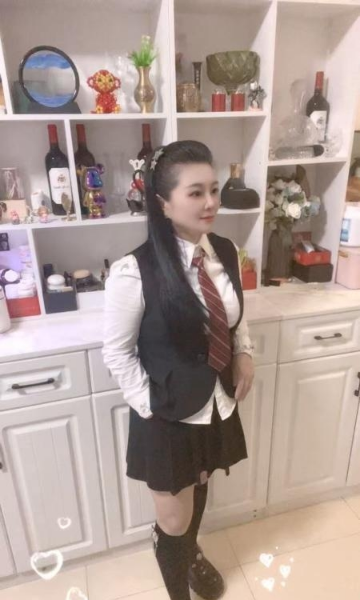 大奶骚货兰兰