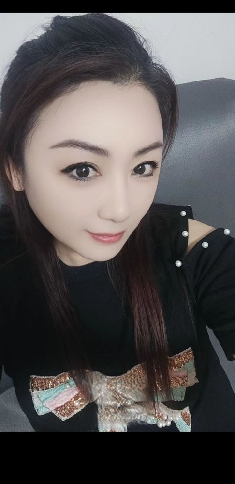 滨海兼职服装店姐姐